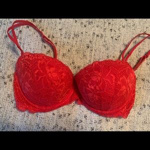 Victoria Secret Push Up Bra